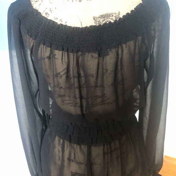 Beautiful black blouse. See-through - Picture 4 of 5